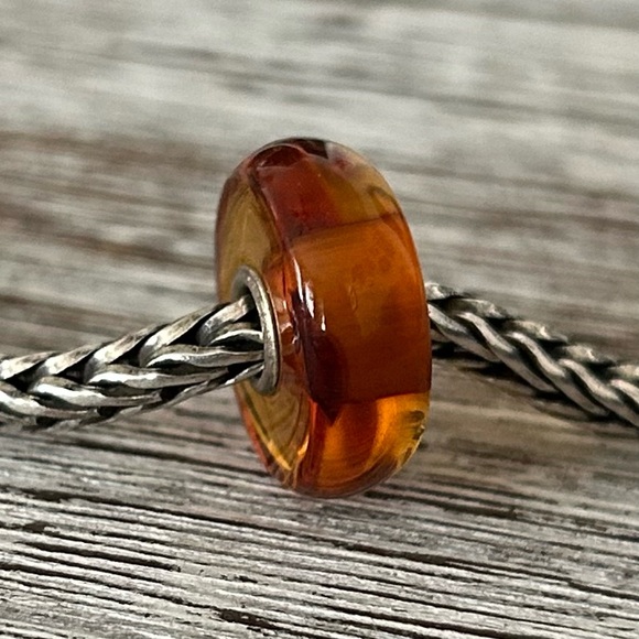 Trollbeads Jewelry - TROLLBEADS Maple Amber Bead w Natural Inclusions LAA 925S NEW!